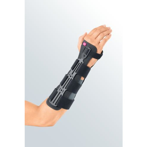 Manumed® RFX wrist fracture brace